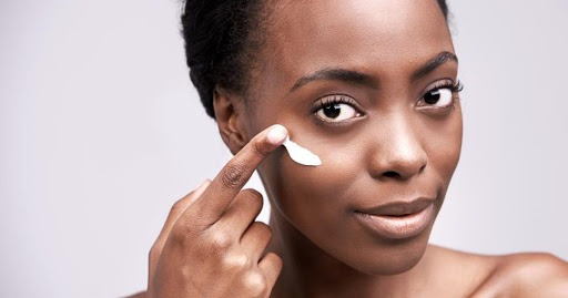 How to Apply Makeup on Oily Skin